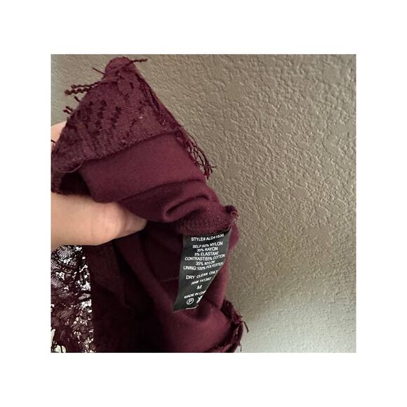 ASTR THE LABEL x REVOLVE Burgundy Peeking Lace Bodycon Midi Dress Size Medium - Picture 9 of 9